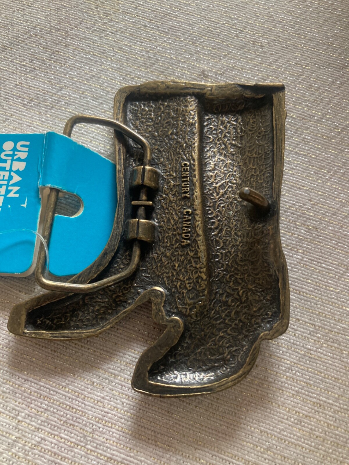 COWBOY BOOTS SHAPED WESTERN LONGHORN HORSE RODEO RANCH THEMED BELT BUCKLE