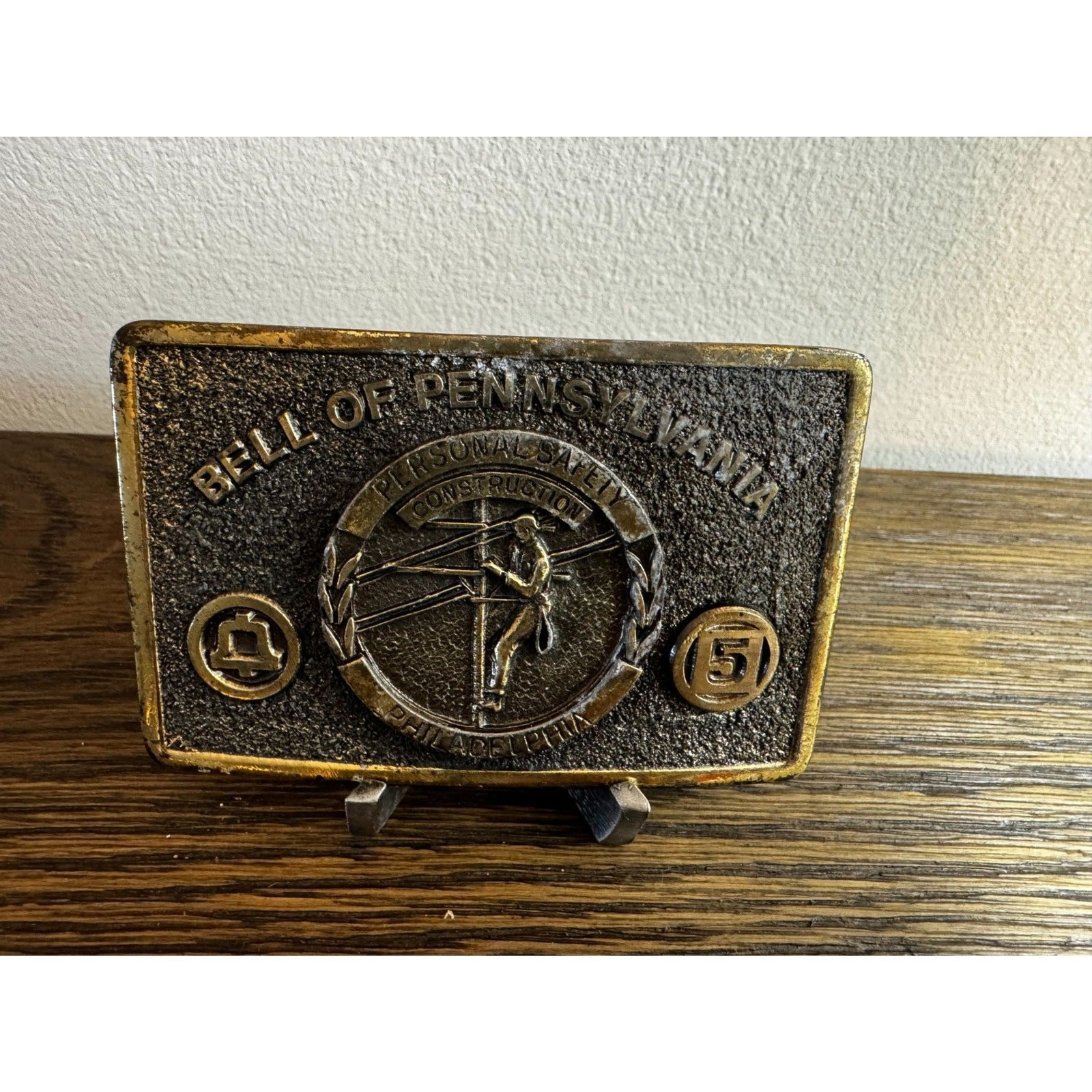 Rare hard to find Bell of Pennsylvania belt buckle 1983 Limited Edition