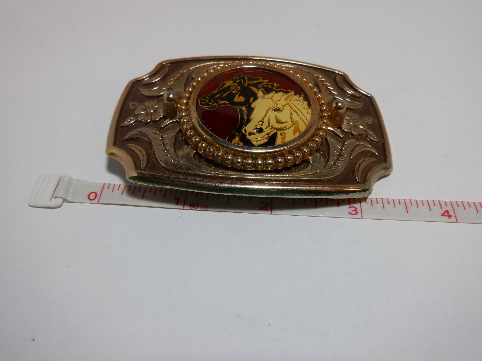 1980s HORSES BLACK & WHITE BELT BUCKLE MADE USA GOLD METAL RESIN VINTAGE