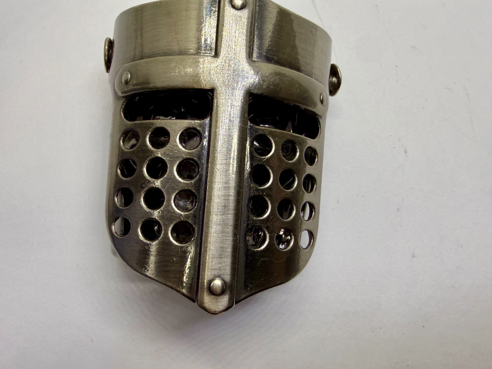 Skull Wearing Hinged Knights Helmet Medieval Figural Moving Shield Belt Buckle
