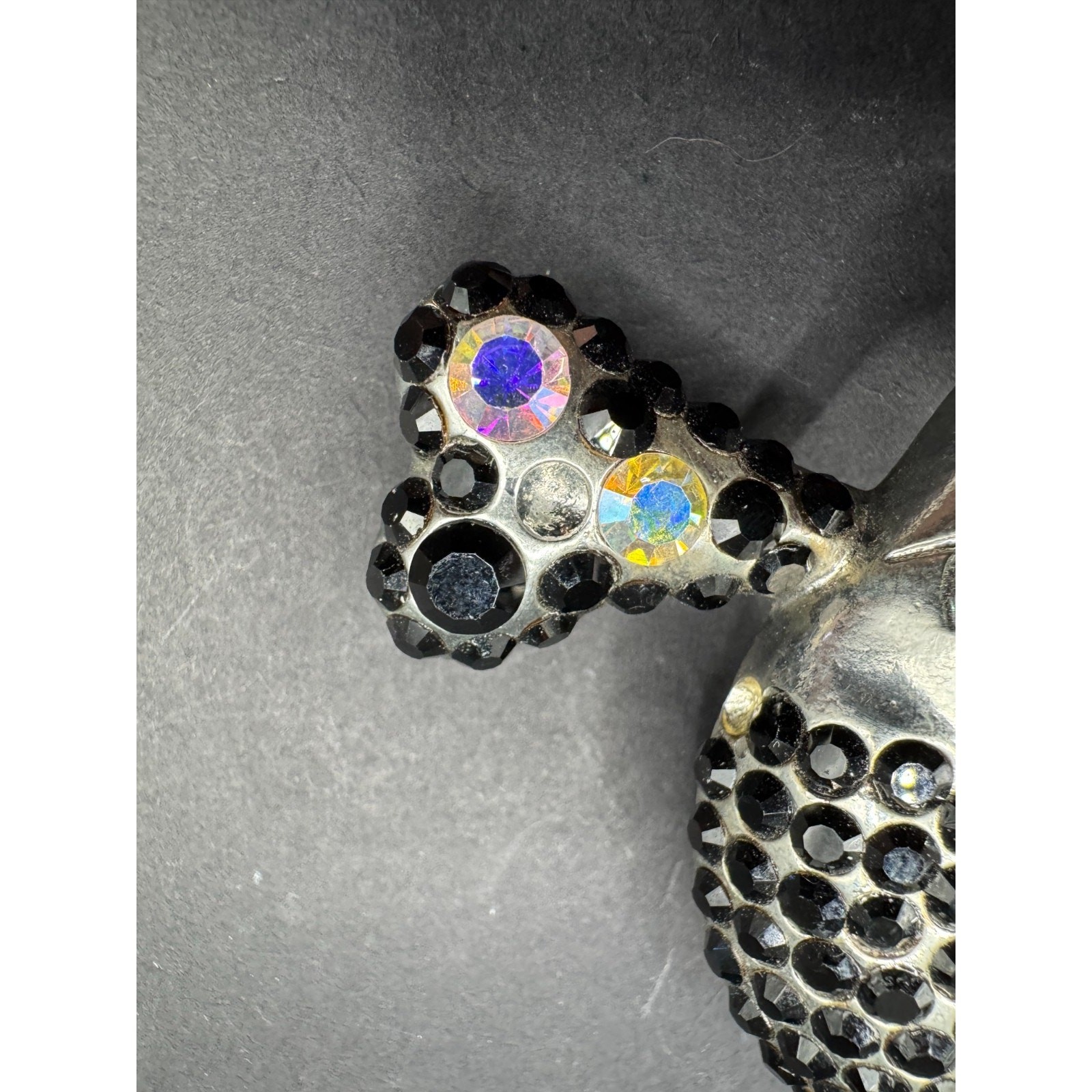 Pirate Skull Head Crossbones with Rhinestone Accent Gothic Punk Belt Buckle