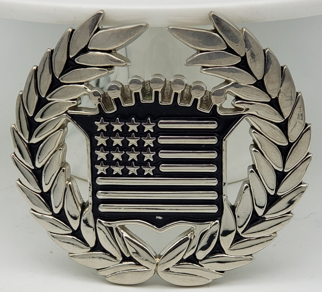 Famous Stars & Stripes Belt Buckle American Flag Wreath Metal 8337 Mens Silver
