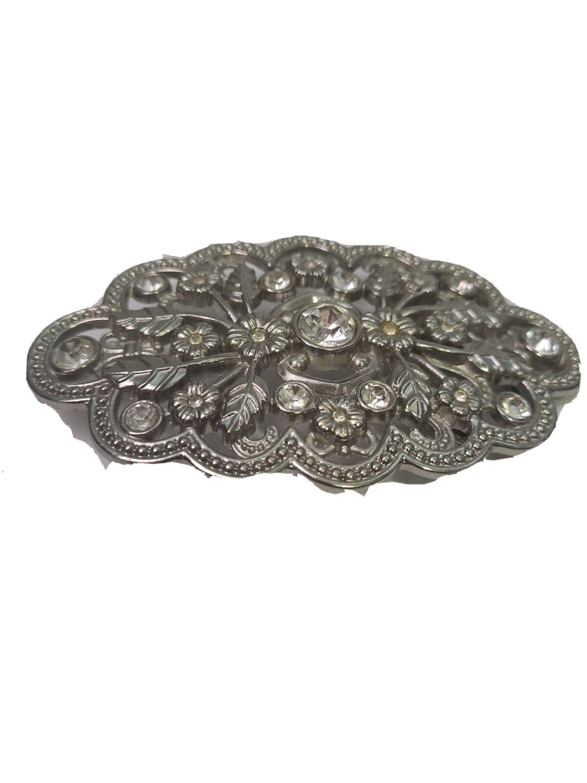 BELT BUCKLE WOMENS SILVER EMBELLISHED STONES FLOWERS AND LEAFS BELT BUCKLE EUC