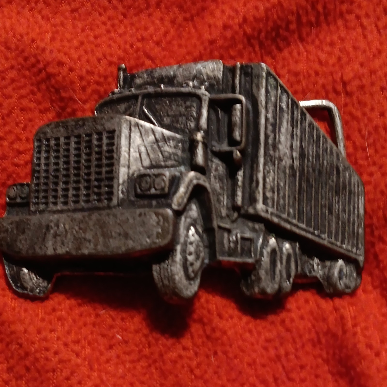 Men&rsquo;s Metal Semi Truck Design Belt Buckle Silver Tone, Fits 1.5 in Belt