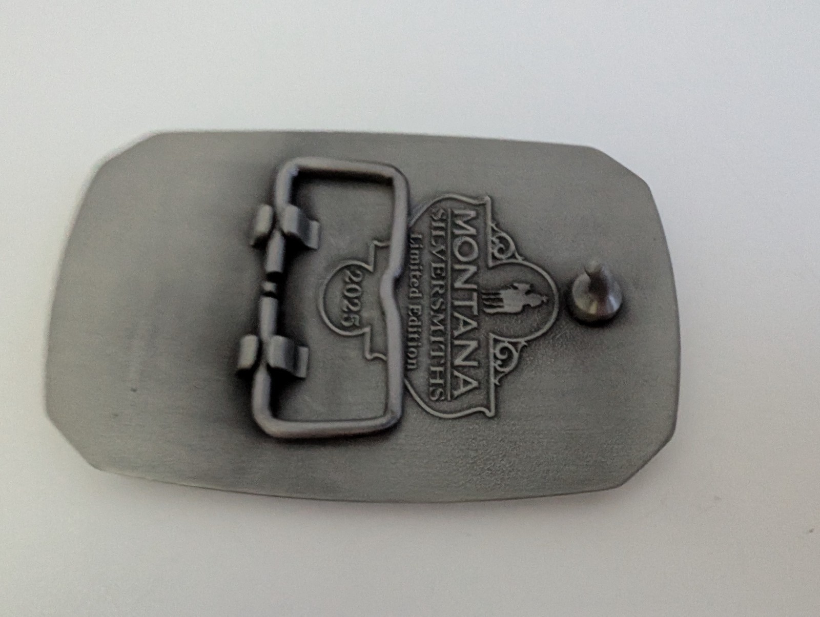 Pendleton Whisky belt buckle let er’ buck silver black red rodeo 2025