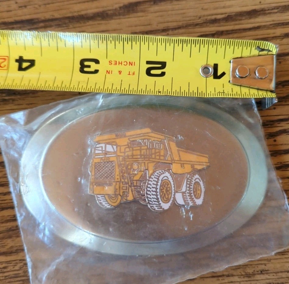 Rare Pre-Owned Silver Tone Metal Dart Dump Truck Vintage Enamel Belt Buckle