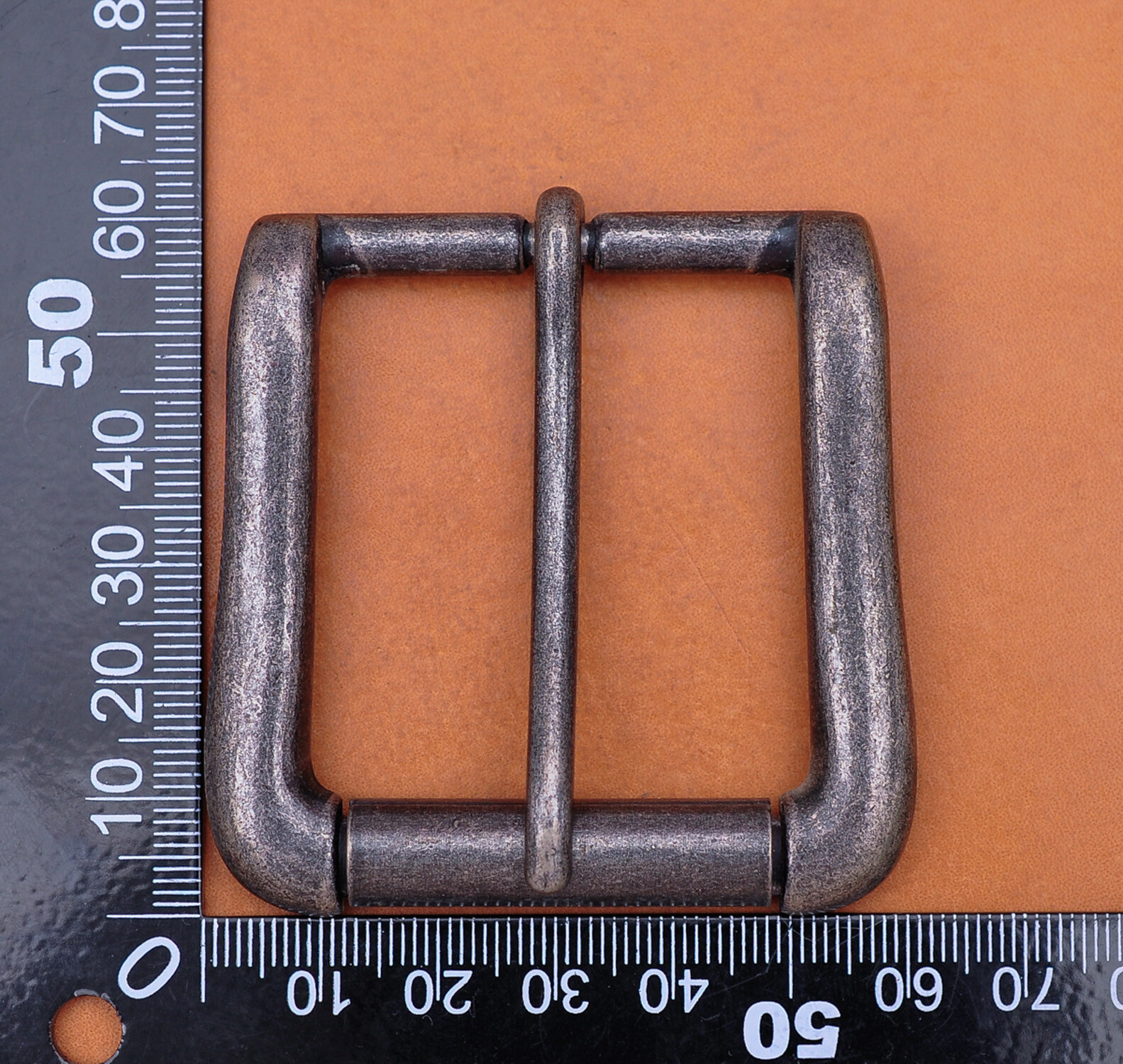 40mm Vintage Silver Two-Tone Heavy Square Roller Single Prong Pin Belt Buckle
