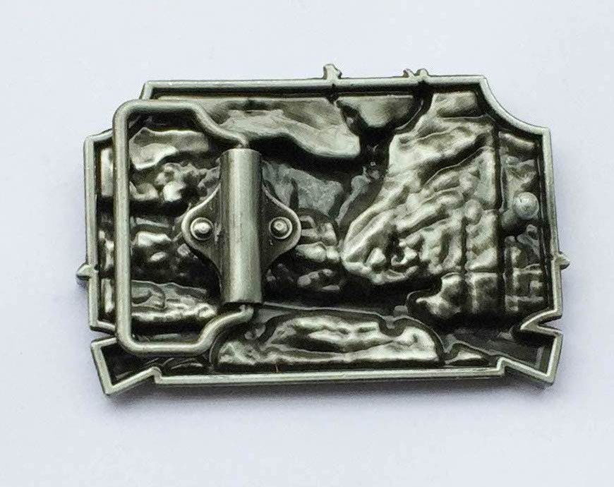 Deer Scenery rifles crossed Belt Buckle Antique silver BG Whitetail hunting USA