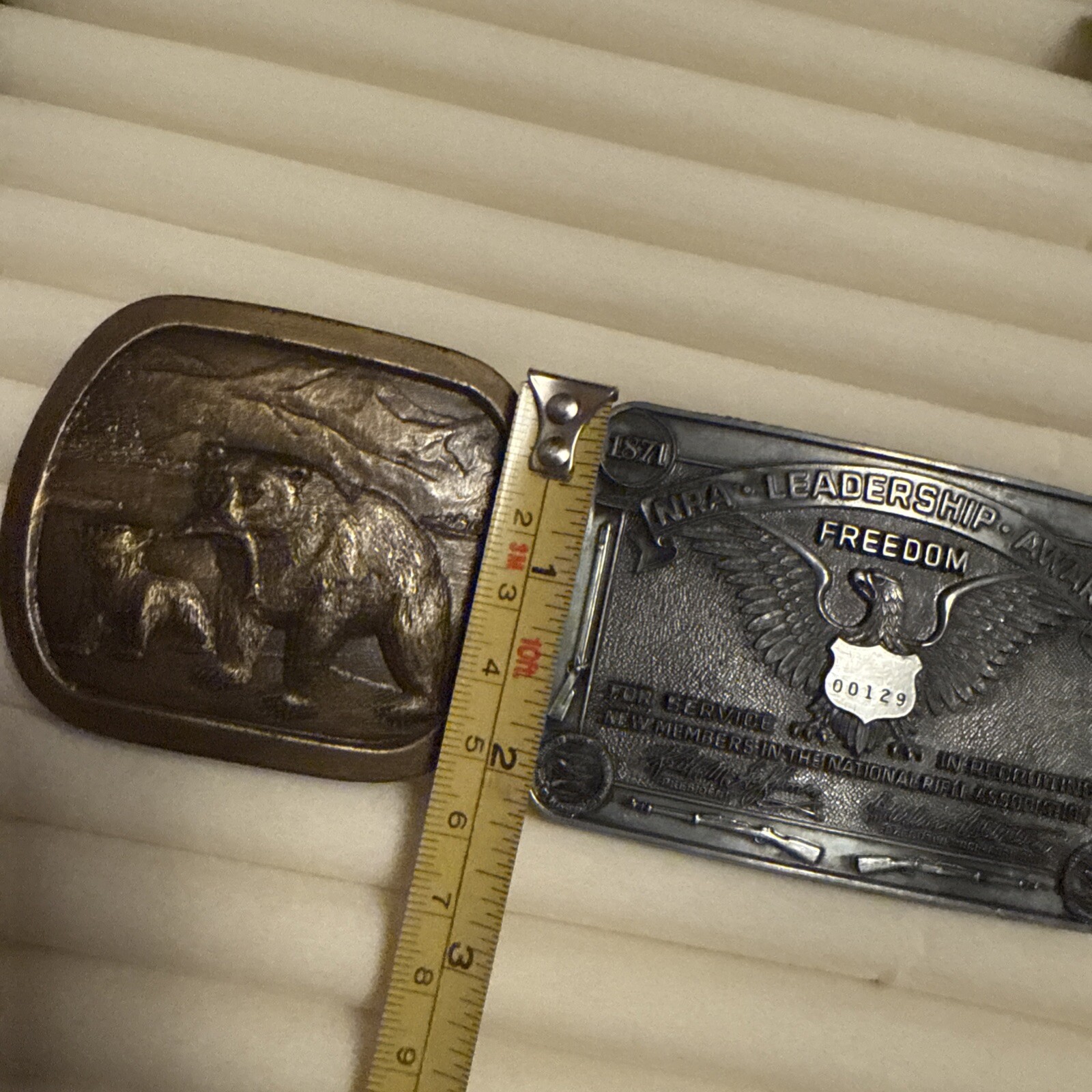 Belt Buckle Bear W Cub & Salmon 1 NRA 1982 Leadership Award 00129 FREE SHIPPING