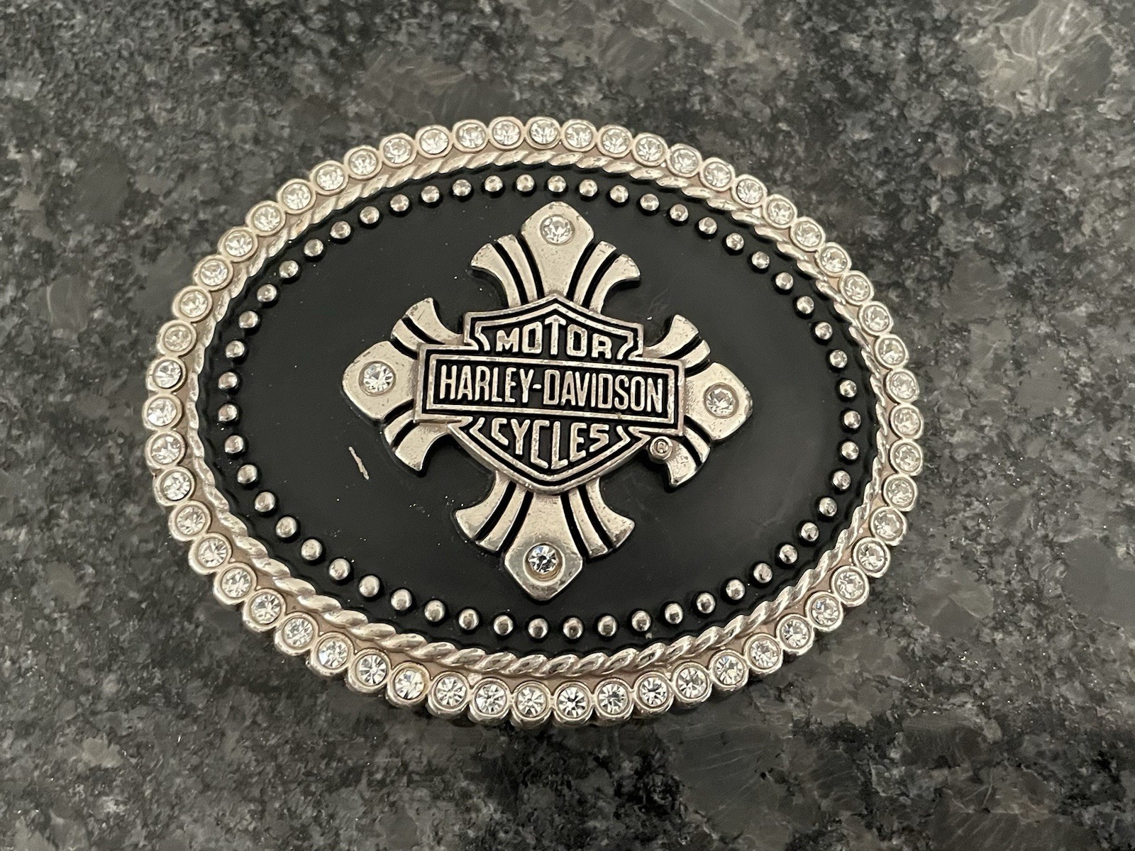 Harley-Davidson womens rhinestone cross belt buckle in polished silver plate.