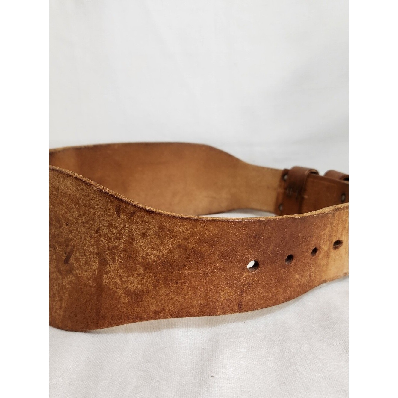 Vintage Altus Mens 28-32 Tan Leather Weight Power Lifting Belt 2 Prong Buckle