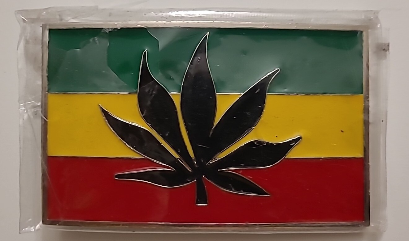 Aferican Flag « Marijuana Leaf  » Metal Enamel Belt Buckle -New