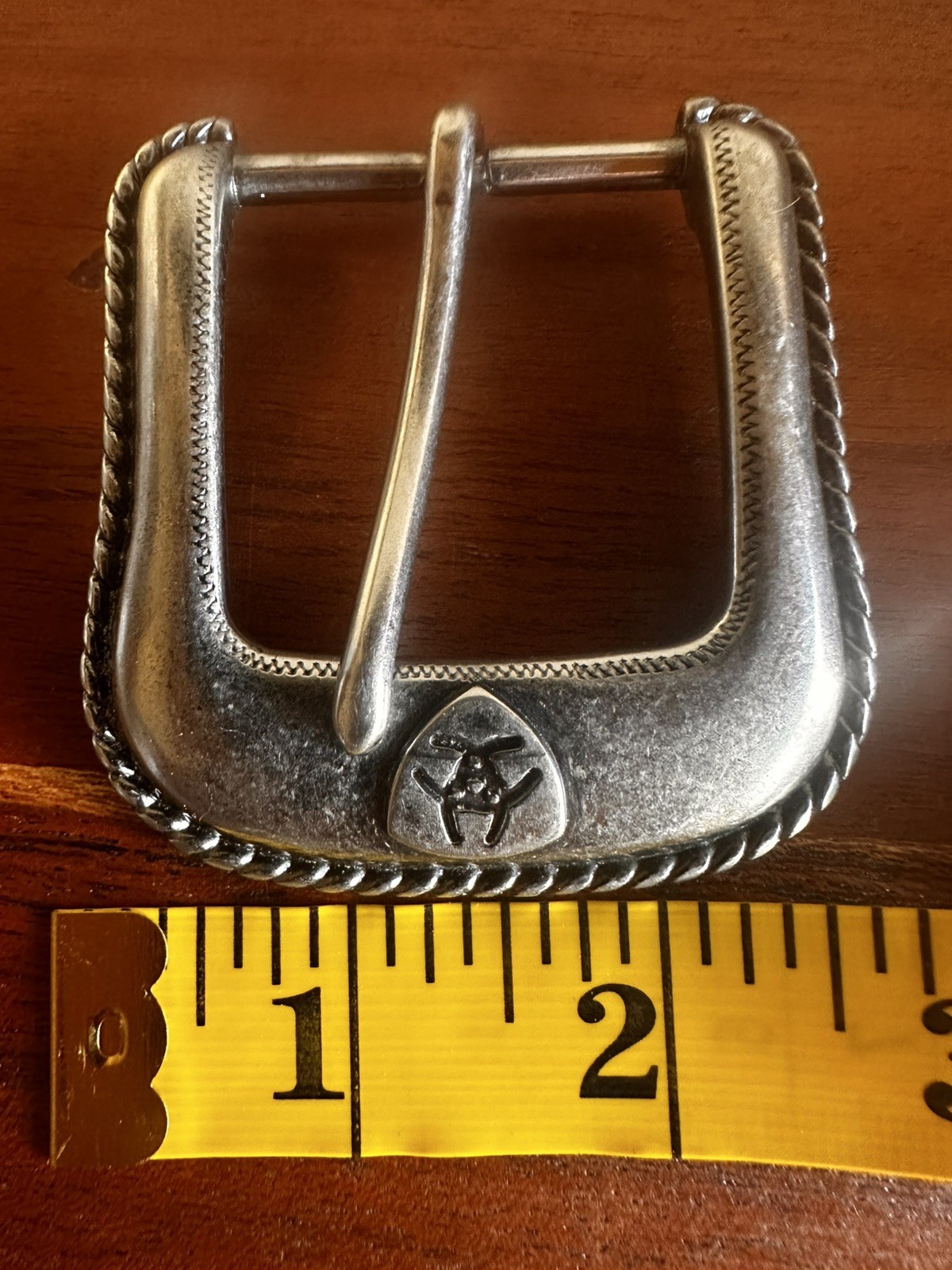 Vintage Ariat Western rope style Belt Buckle Silver Toned Rope Edge 2006