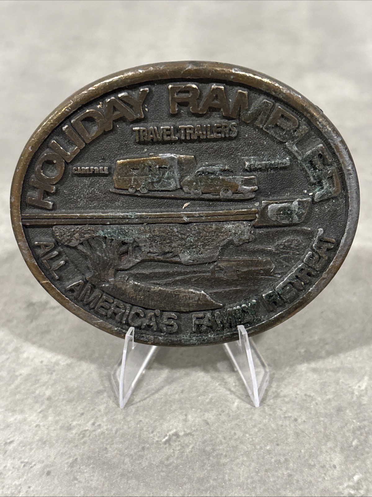 VINTAGE BELT BUCKLE, HOLIDAY RAMBLER ALL AMERICA&rsquo;S FAMILY RETREAT (MPA 1975)