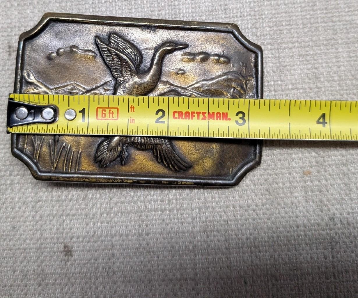 vintage 1970s belt buckle DUCKS duck hunting SOLID BRASS cowboy WESTERN