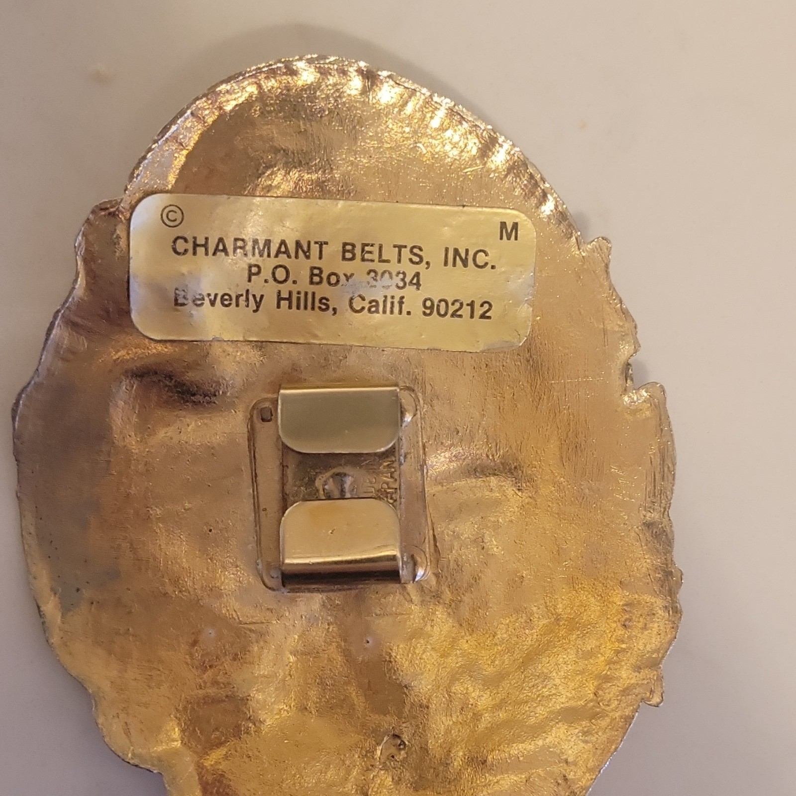 Charmant Belts, Inc. Gold Tone Red Enamel Abstract Metal Belt Buckle 1.5 in