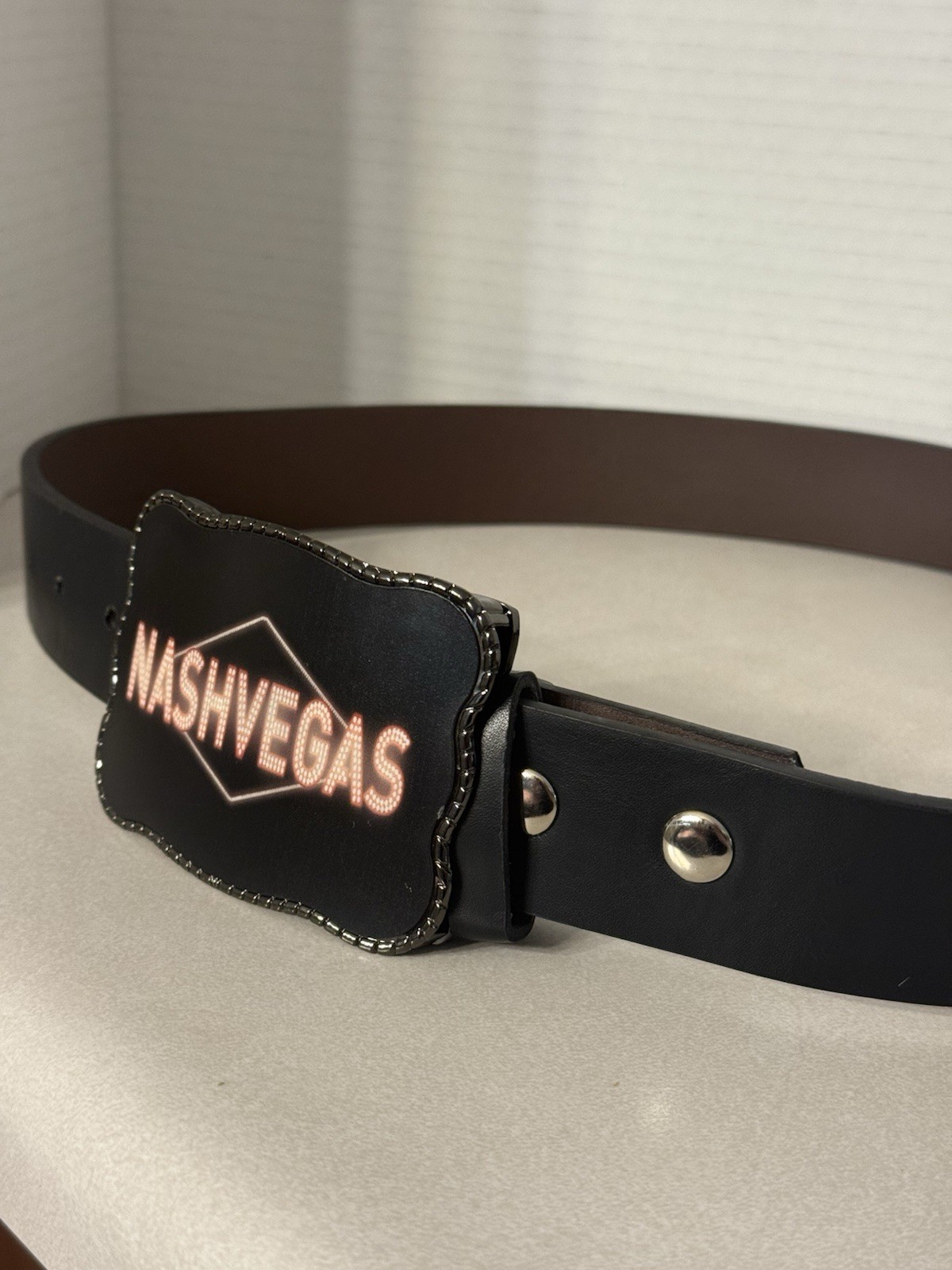 Wallet Belt BuckleNASHVEGAS Belt Nashville Country Money ID Credit Card 30-32 W