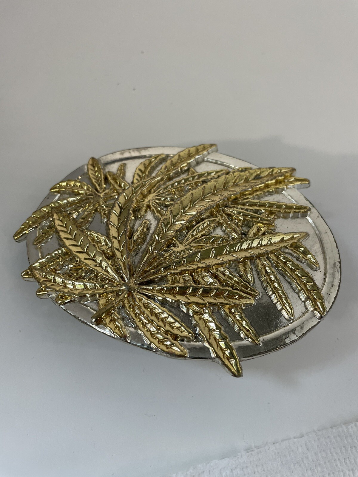 MARIJUANA POT LEAF Belt Buckle–used no marking