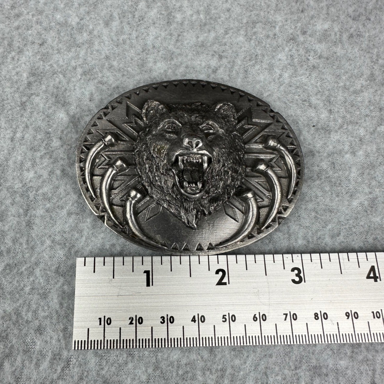 Vtg 1991 Siskiyou Buckle Co Grizzly Bear Claws Pewter Belt Buckle V-92 USA