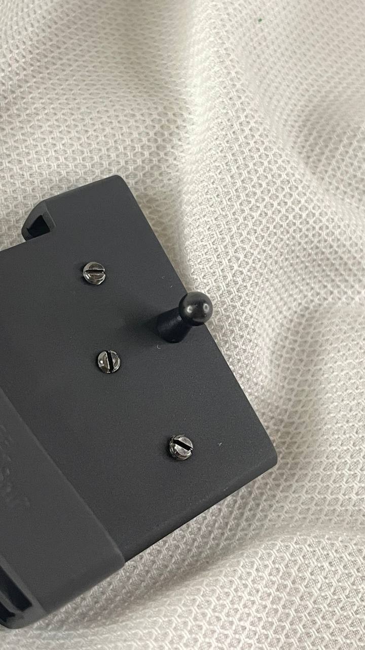 Louis Vuitton LV Belt Buckle Matte Black Initiales Replacement Buckle