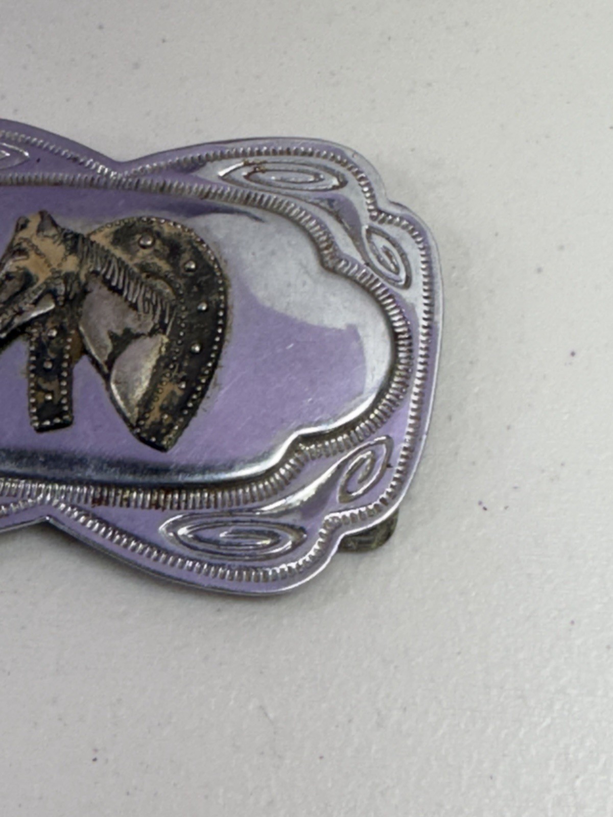 VINTAGE HORSE WITH HORSE SHOE THEME BELT BUCKLE Hong Kong