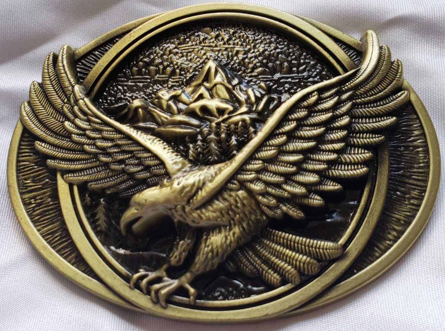 Bald Eagle Soaring 3D Image Aluminum Belt Buckle Golden Aged Bronze Color
