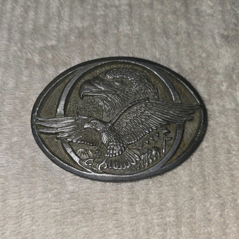 The Great American Buckle Co. Silver Eagle Oval Western Belt Buckle 1.75in