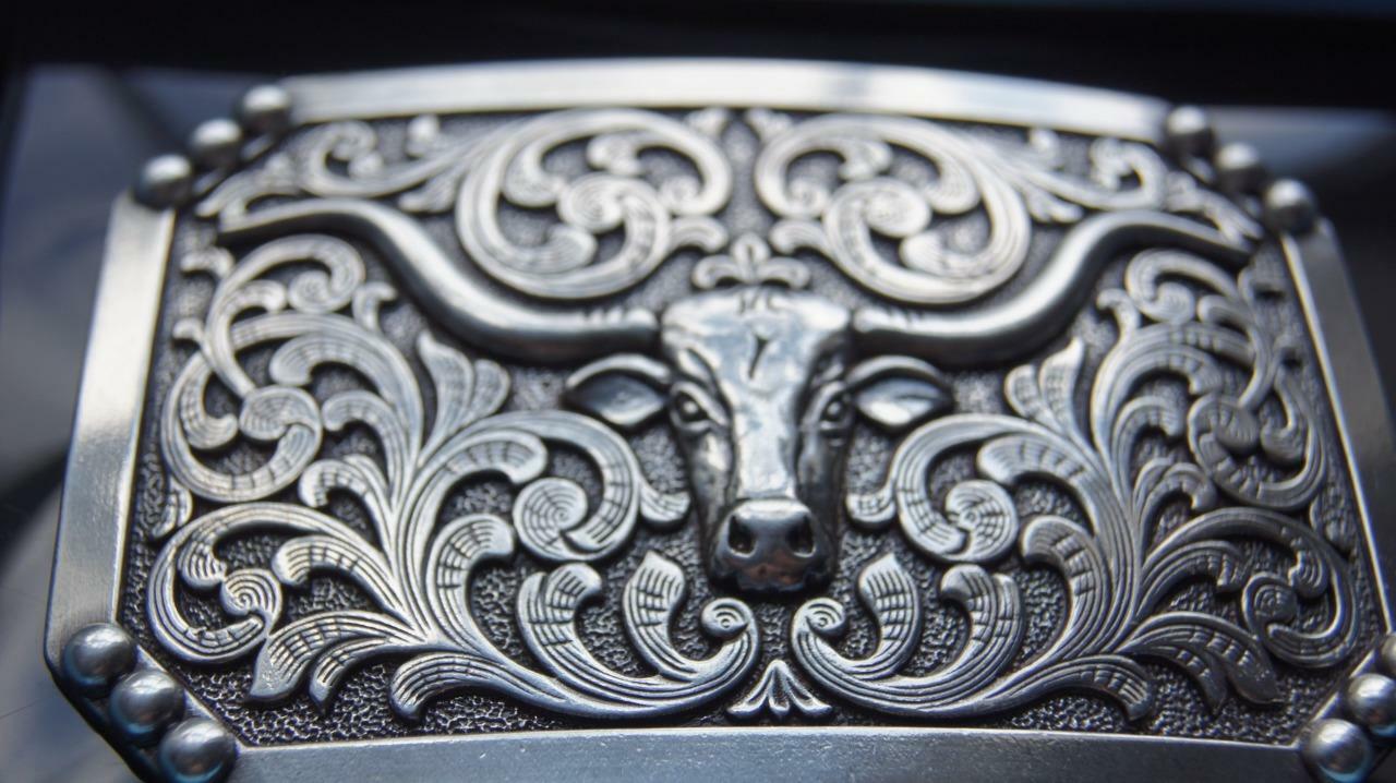 Nocona Vintage Looking Western Longhorn Belt Buckle 37596