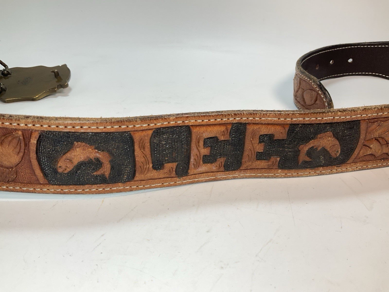 Vintage 1978 Raintree Bass Fish Buckle USA Leather Belt Brass Bronze Men’s