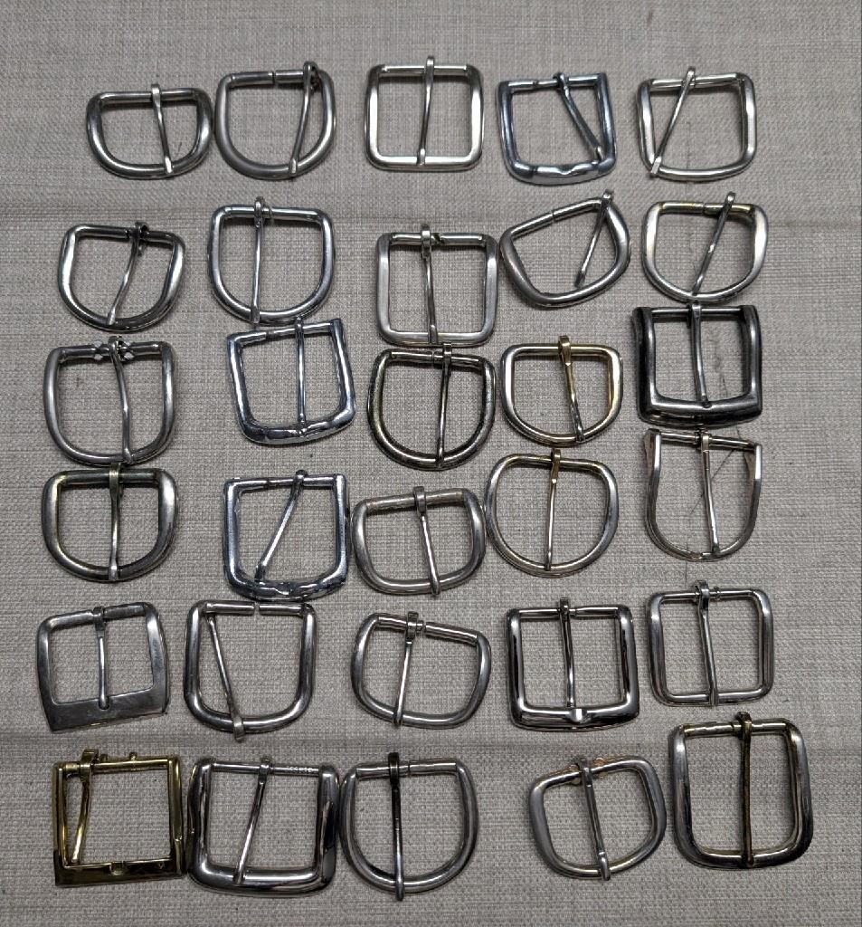 vintage 30 PC LOT western BELT BUCKLES chrome COWBOY rodeo 1.5&Prime; metal steel
