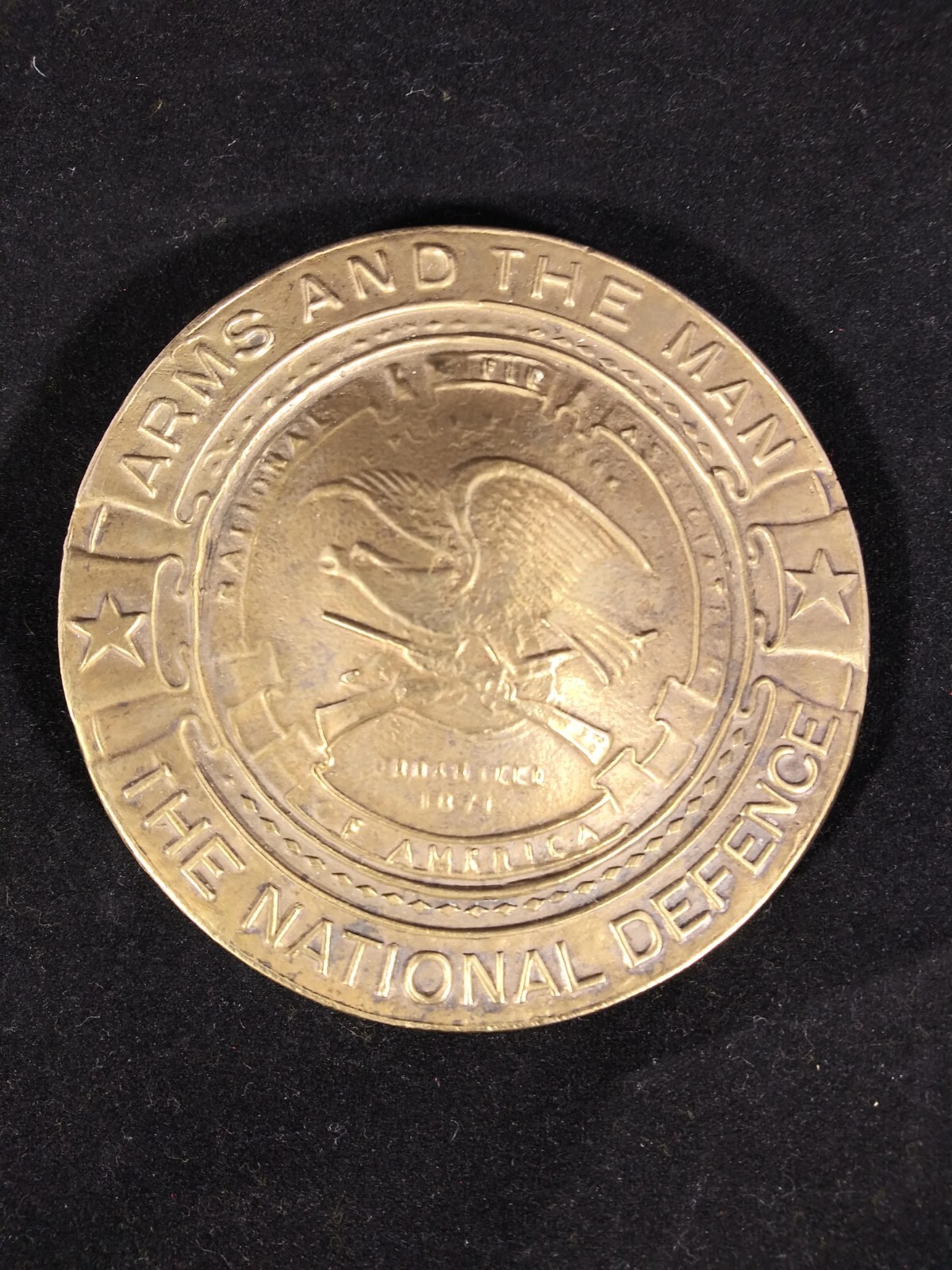 Vintage Collectible Brass-Color « Arms and the Man » « The National Defence » Buckle