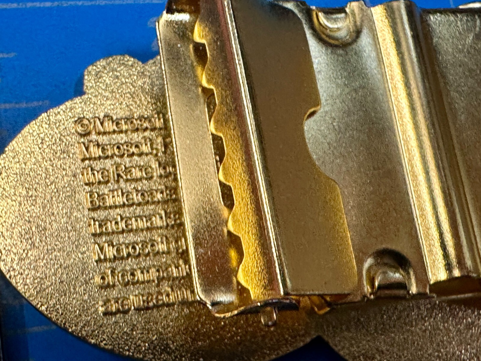 Battletoads June 2017 Loot Crate Gaming Exclusive Nes Gold Tone Belt Buckle