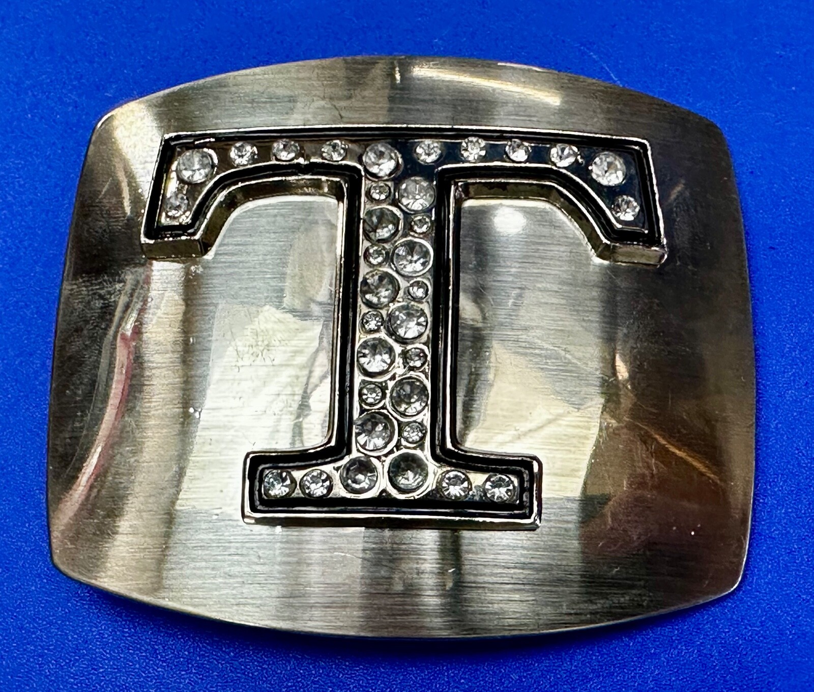 Letter Initial T – Silver color Vintage Belt Buckle – Missing Rhinestone?
