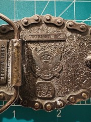Vintage Men&rsquo;s Motorcycle Biker Belt Buckle Chain Accent Bronze/Gold ©1981