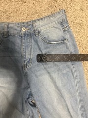 Men’s Blue Light Wash Denim Straight Jeans Regular Fit Button 5-Pocket Logo