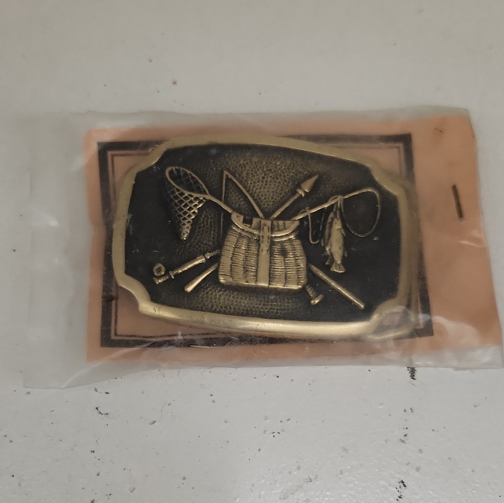 Solid Brass Hunting Theme Western Belt Buckle Gold Black Fits 1.5in Belt