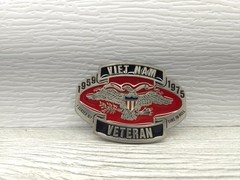 Vietnam Veteran Belt Buckle Eagle Red Enamel 1959–1975 Military Commemorative