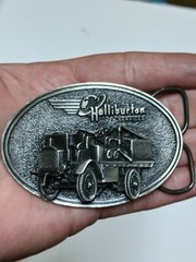 Oil And Gas Halliburton Services Belt Buckle 1916 Oil Pumper Flying H Roughneck