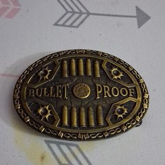 Men&rsquo;s Western « Bullet Proof » Bullet Pattern Metal Belt Buckle Gold/Black