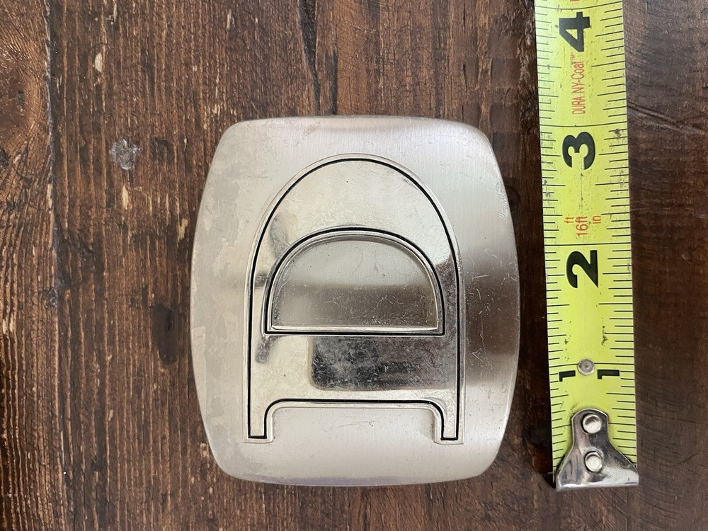 D Belt Buckle