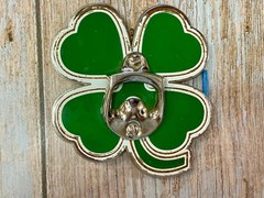 Lucky Four Leaf Clover Shamrock Green Silver Novelty Bottle Opener & Belt Buckle