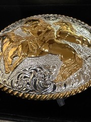 CRUMRINE WESTERN BELT BUCKLE WILD HORSES OVAL GOLD SILVER TONE