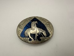 VINTAGE AWARD DESIGN SILVERSMITH COLLECTION HAND ENGRAVED HORSE RIDING INLAID