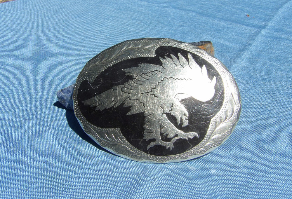 VTG MEN&rsquo;S ALPACA SILVER ETCHED EAGLE WESTERN BELT BUCKLE MEXICO