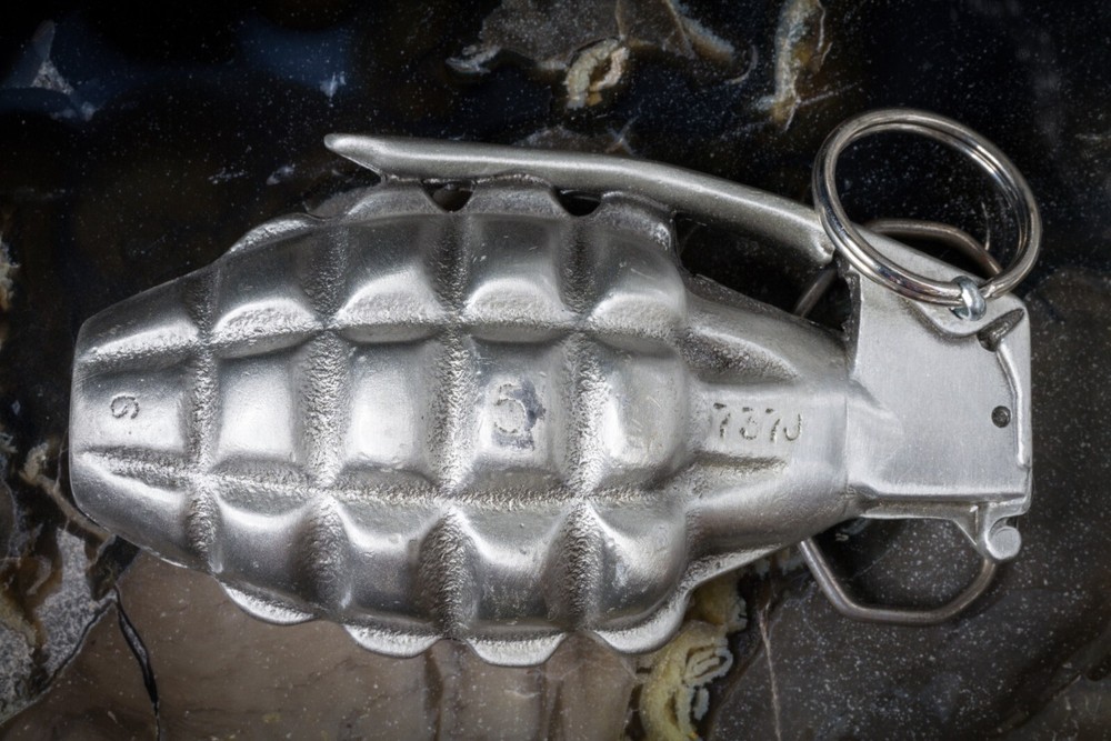 Belt Buckle Solid Pewter Shaped Grenade W/ Pull Ring Dragon Design Tanside U.K.
