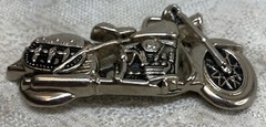 4&Prime; wide Figural Motorcycle W/ Saddle bag Silver color bikers belt buckle
