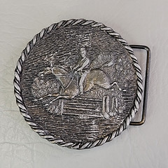 Horse Jumping Belt Buckle Round Silver Tone Equestrian 3&Prime;