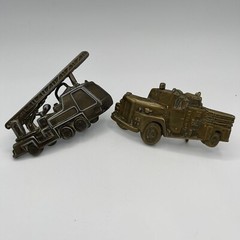 Lot Of 2 Brass Vintage Fire Truck Belt Buckles 1978 Baron Fireman Firefighter