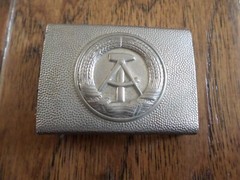 EAST GERMAN ARMY BUCKLE VINTAGE COLD WAR GERMAN MILITARY SURPLUS