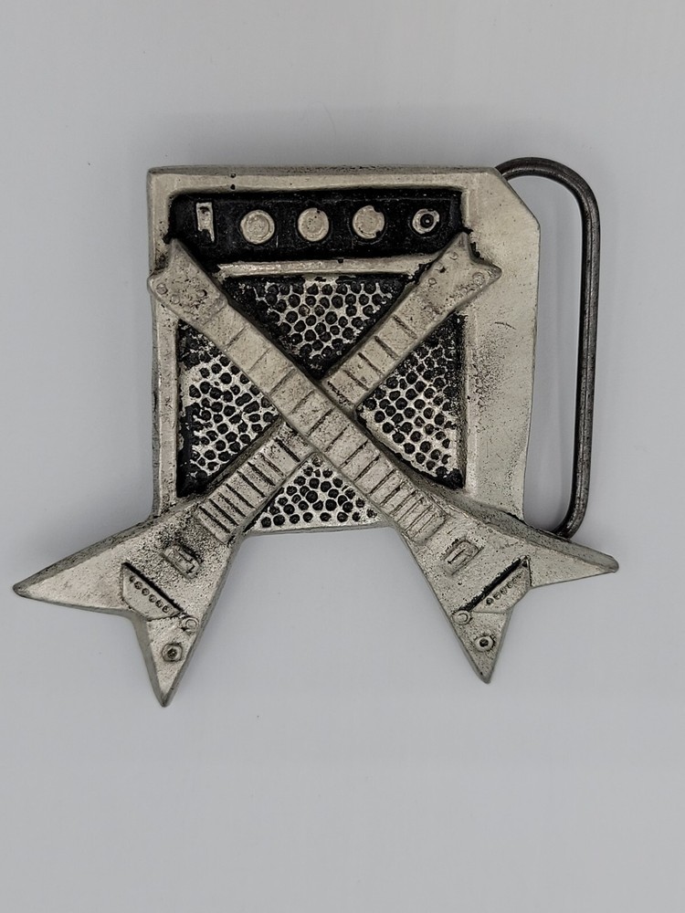 ELECTRIC GUITARS WITH AMP and Dice Lucky 7 BELT BUCKLE 2002